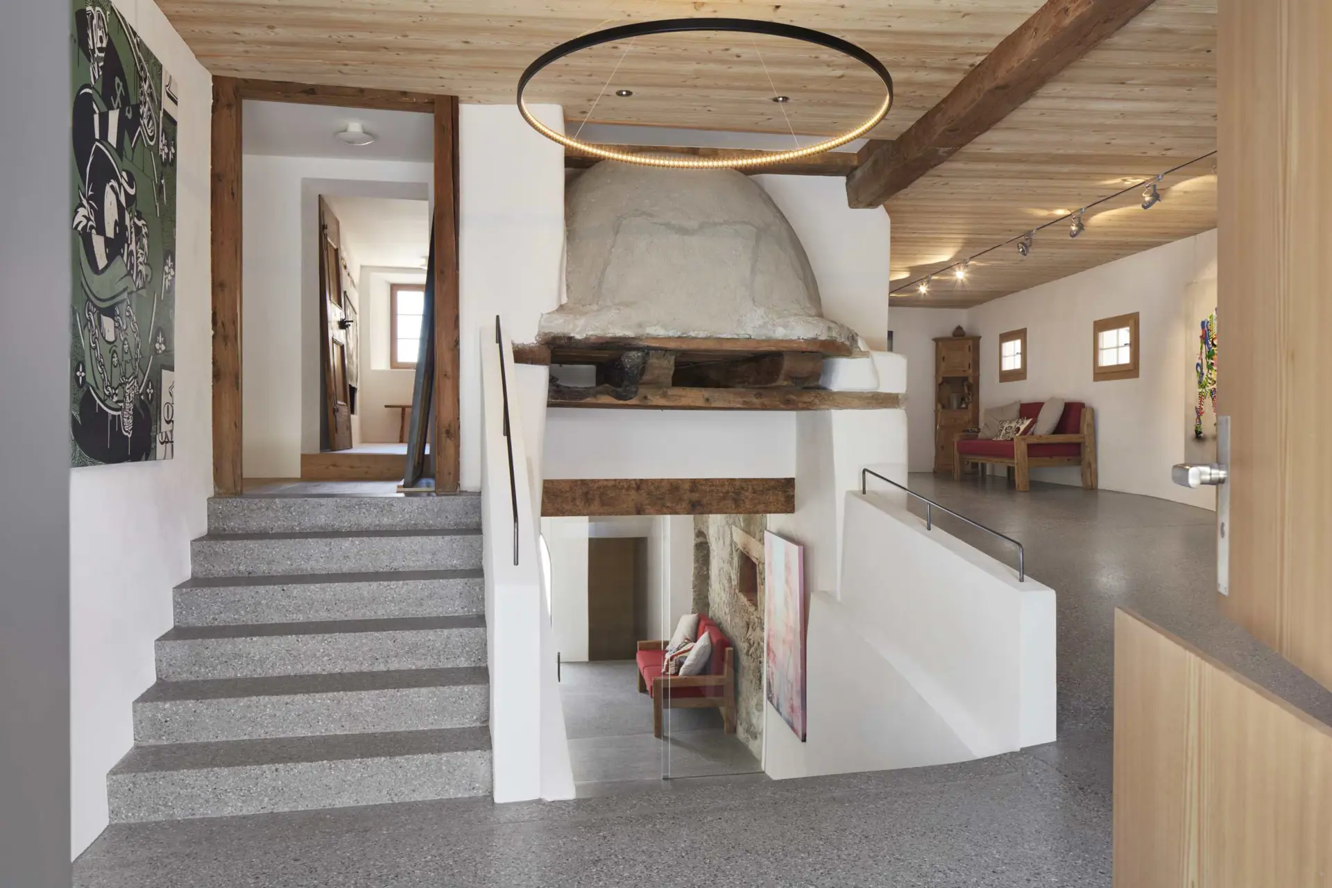 22_Sanierung und Umbau Wohnhaus Canossa mit Stall_Via principala Laax